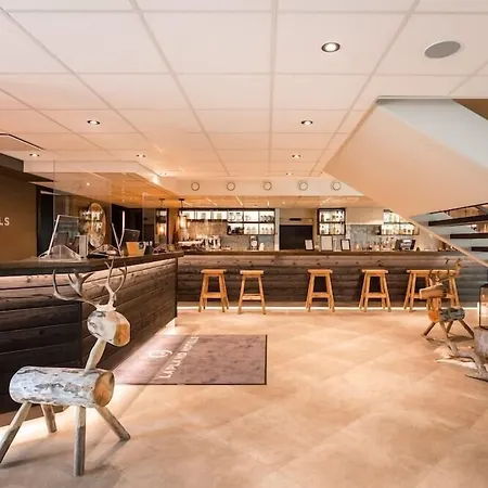 Lapland Hotels Sky Ounasvaara-3